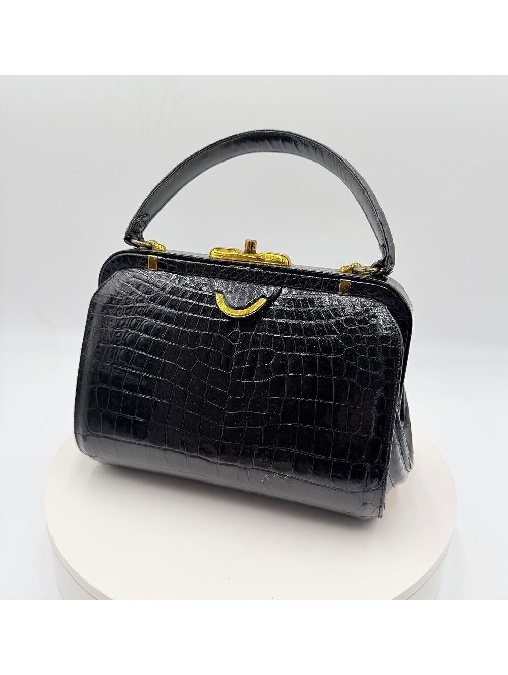 Vintage Finesse La Model Black Alligator Frame Satchel Bag Gold Hardware
